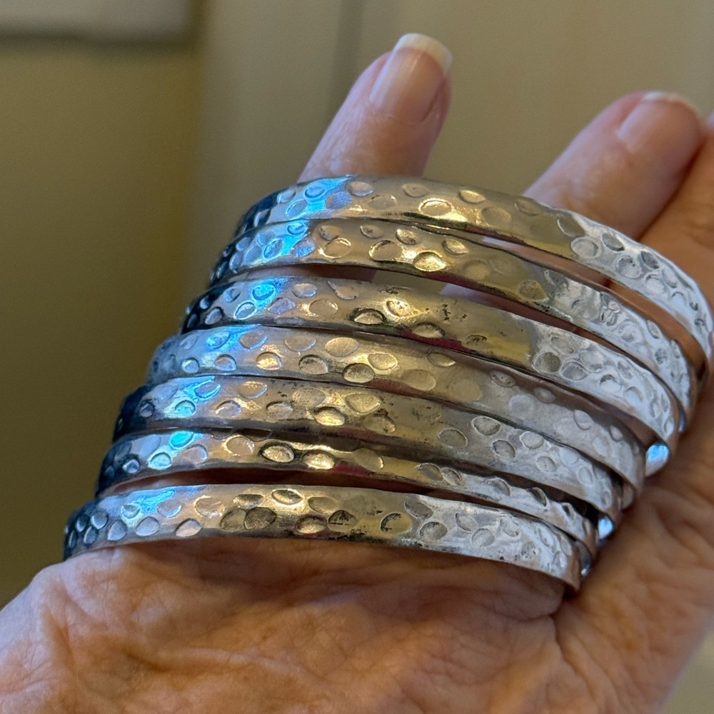 7 STERLING SILVER CHUNKY BANGLES! - Picture 6 of 11
